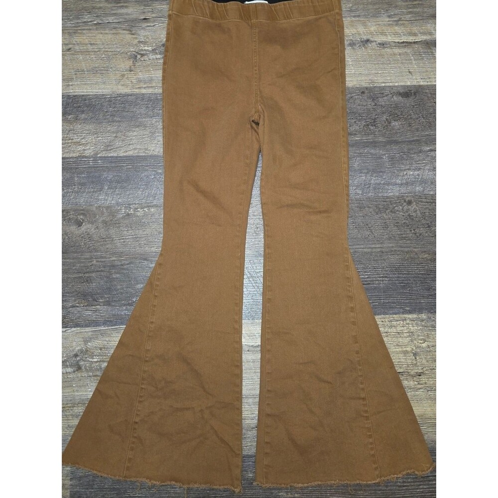 Newbury Kustom Tan Flare Raw Hem Pull On Jeans - Picture 4 of 11